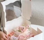 Hot-selling square 10*10*5 Inch 5-piece Muffin Box with Window - 图片 4